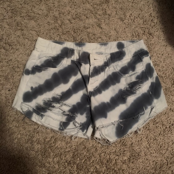 American Eagle Distressed Shorts